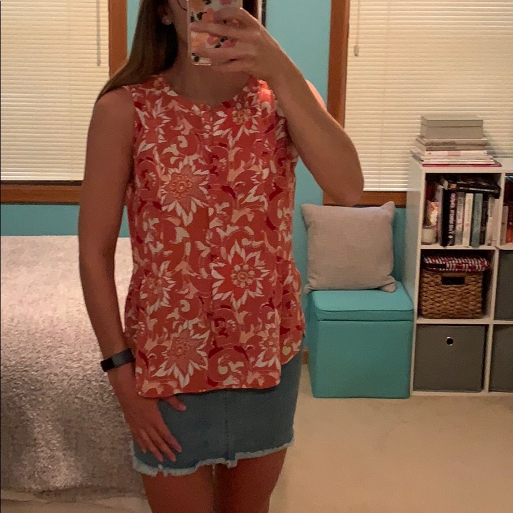 💕Floral LOFT blouse!